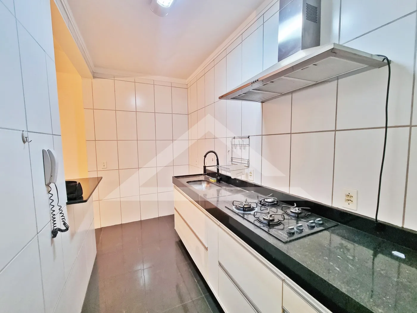 Alugar Apartamento / Padr&atilde;o em Ribeir&atilde;o Preto R$ 2.300,00 - Foto 6