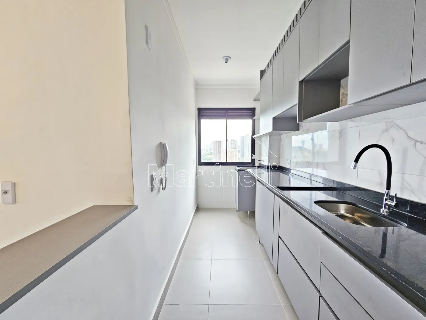 Alugar Apartamento / Padr&atilde;o em Ribeir&atilde;o Preto R$ 2.400,00 - Foto 5