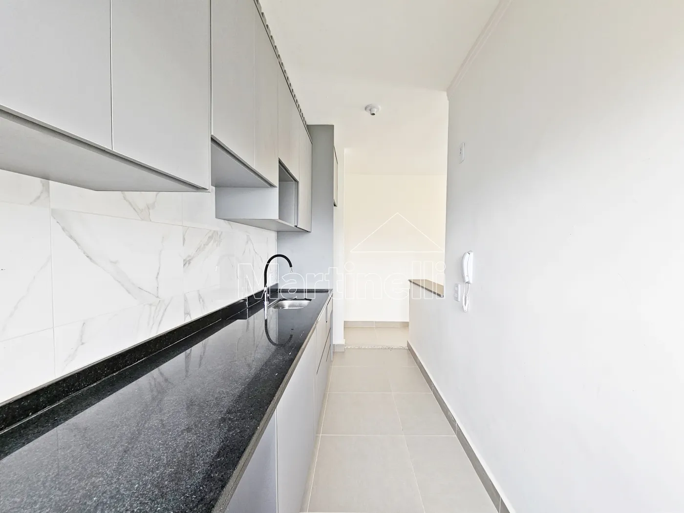 Alugar Apartamento / Padr&atilde;o em Ribeir&atilde;o Preto R$ 2.400,00 - Foto 7
