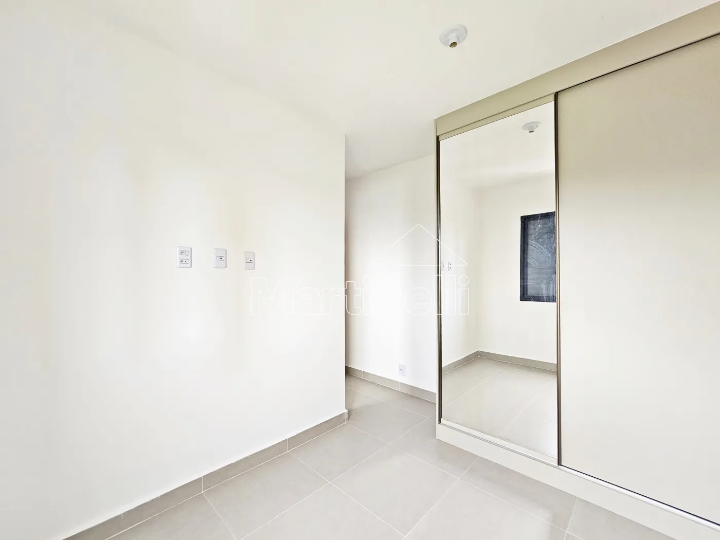 Alugar Apartamento / Padr&atilde;o em Ribeir&atilde;o Preto R$ 2.400,00 - Foto 14