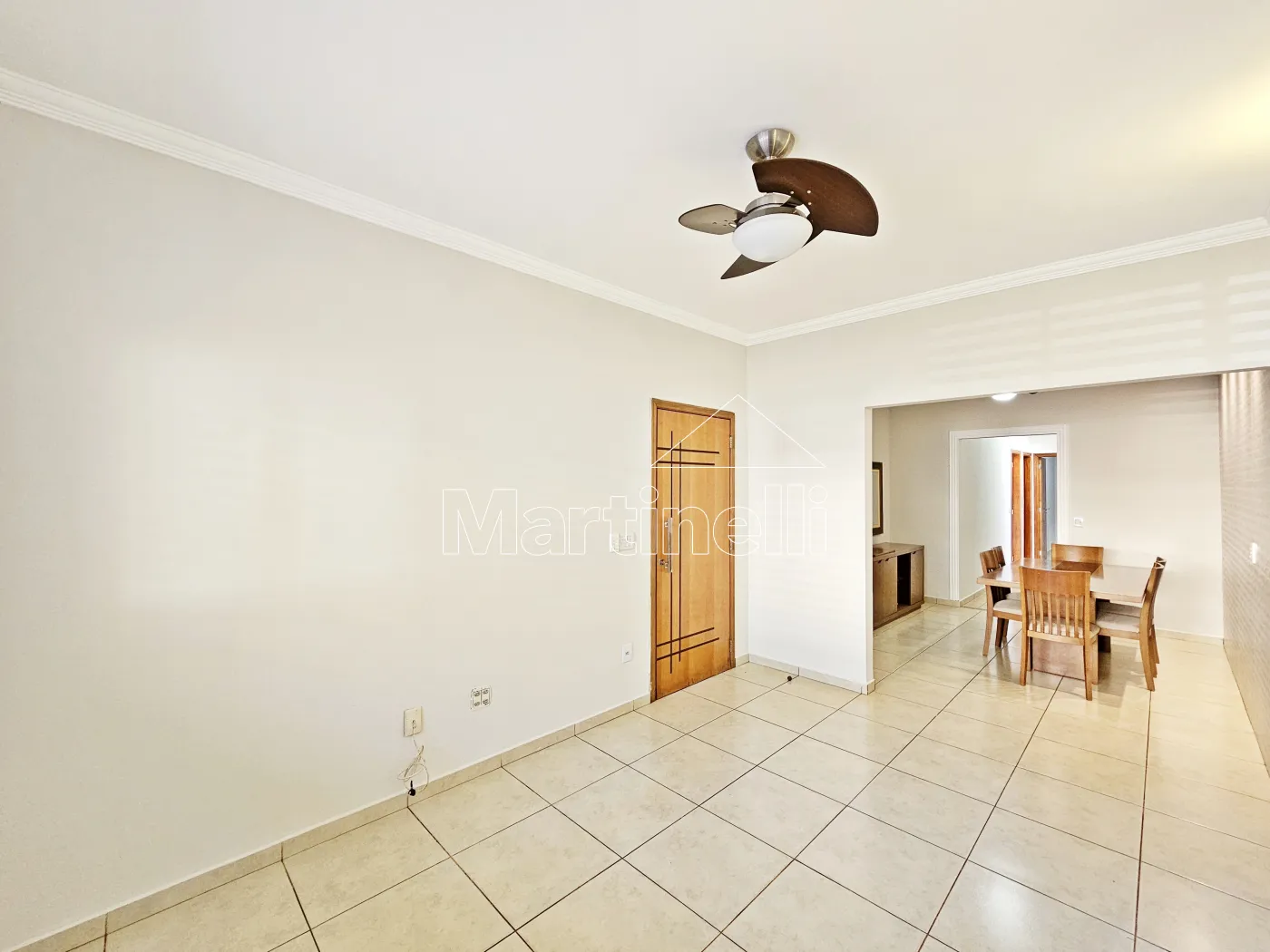 Alugar Casa / T&eacute;rrea Padr&atilde;o em Ribeir&atilde;o Preto R$ 2.700,00 - Foto 1