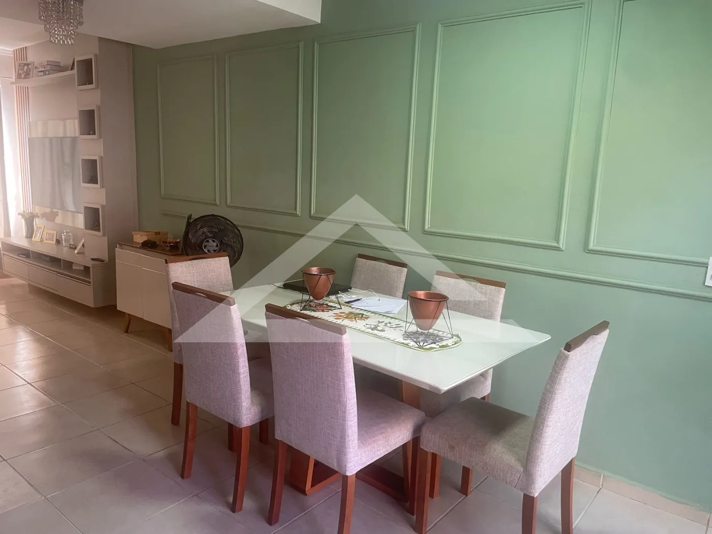 Comprar Casa / Sobrado Padr&atilde;o em Ribeir&atilde;o Preto R$ 500.000,00 - Foto 3