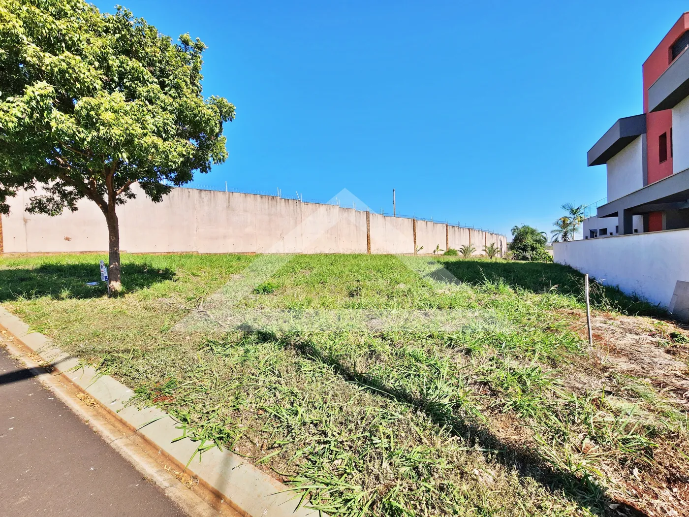 Comprar Terreno / Condom&iacute;nio em Ribeir&atilde;o Preto R$ 305.000,00 - Foto 1