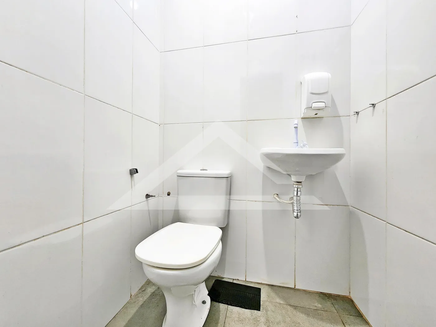 Alugar Comercial / Im&oacute;vel Comercial em Ribeir&atilde;o Preto R$ 4.000,00 - Foto 15