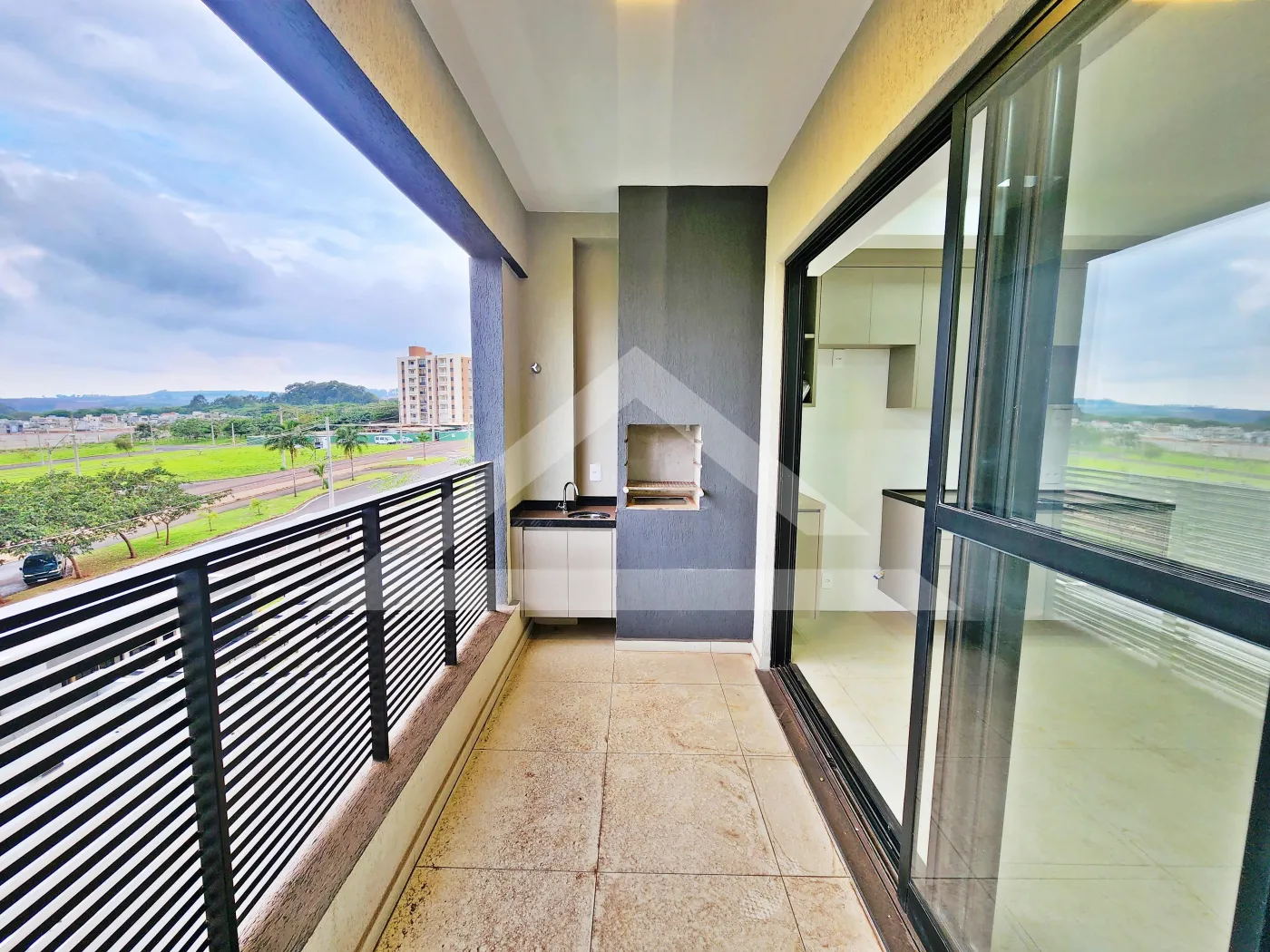 Alugar Apartamento / Padr&atilde;o em Ribeir&atilde;o Preto R$ 2.700,00 - Foto 9