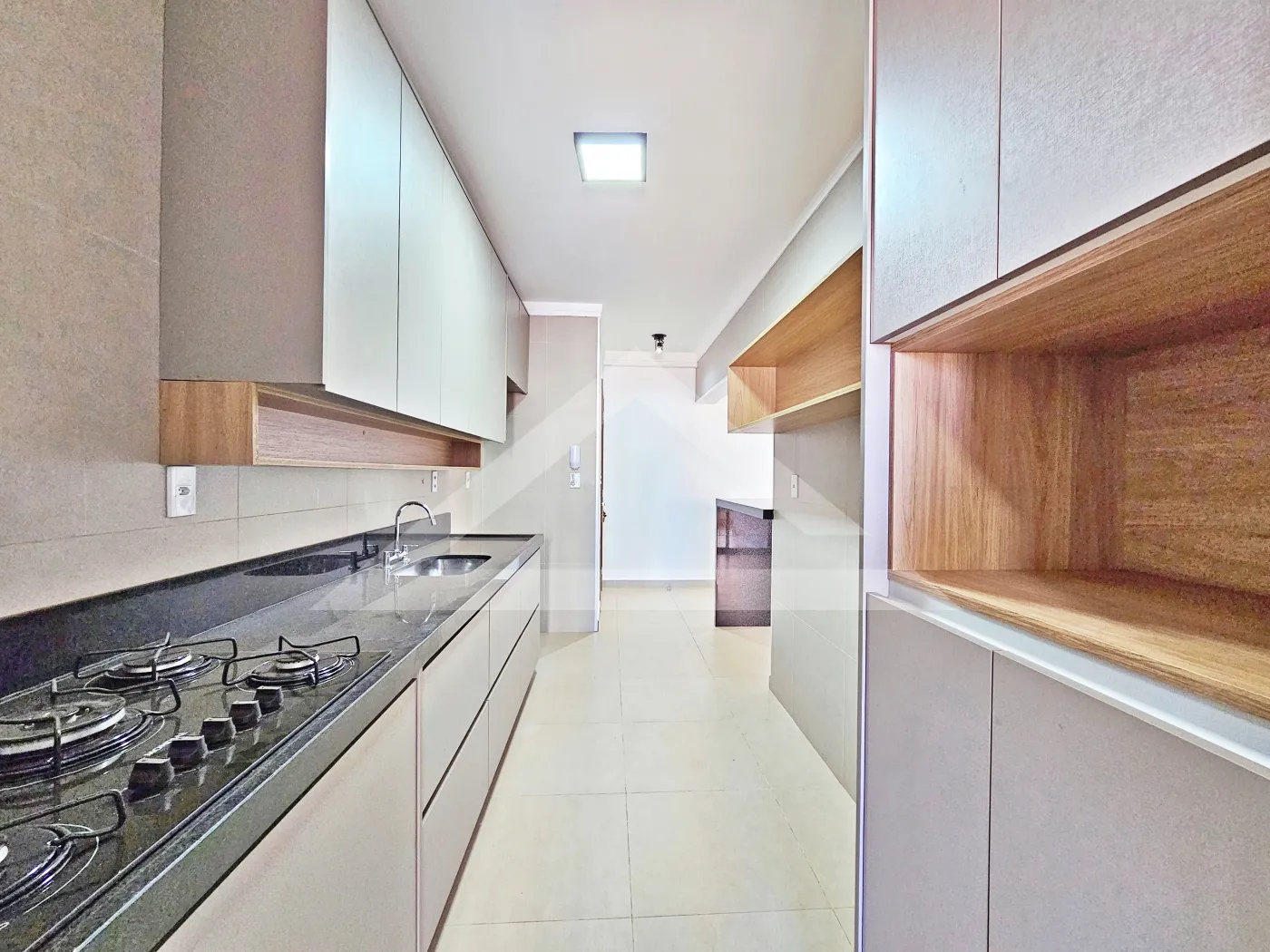 Alugar Apartamento / Padr&atilde;o em Ribeir&atilde;o Preto R$ 4.000,00 - Foto 6