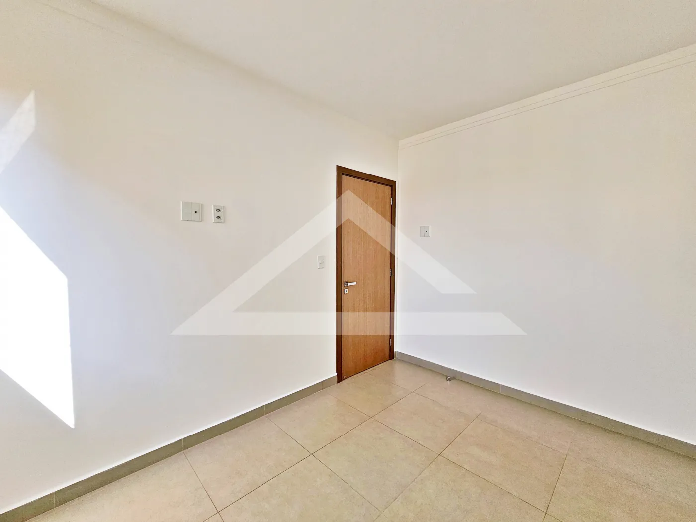 Alugar Apartamento / Padr&atilde;o em Ribeir&atilde;o Preto R$ 4.000,00 - Foto 14