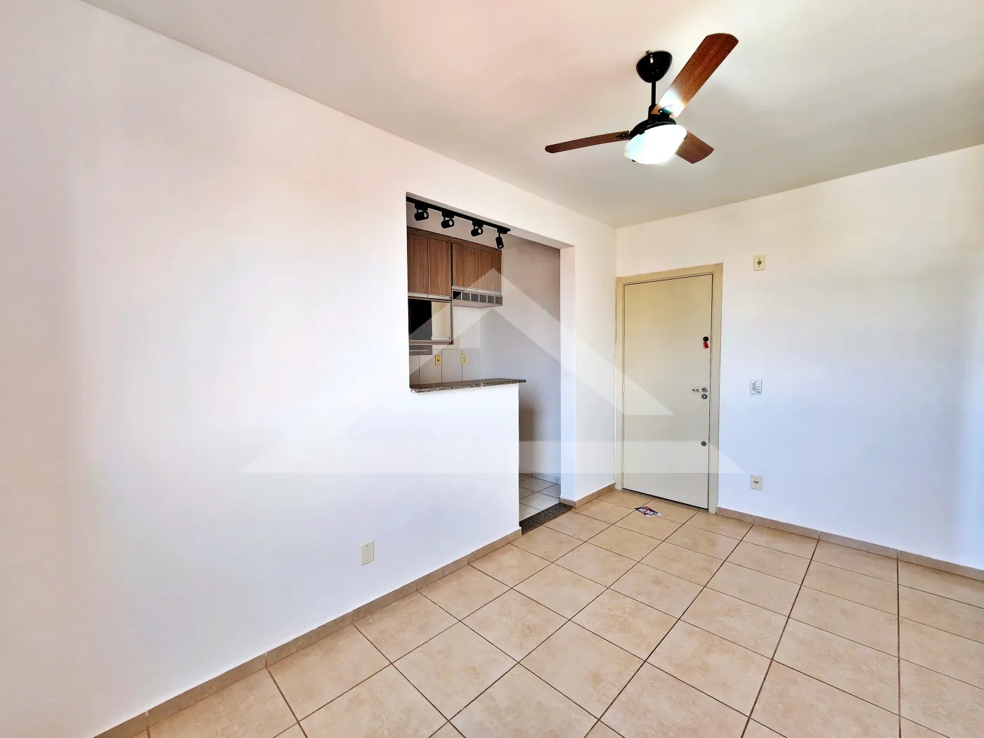 Comprar Apartamento / Padr&atilde;o em Ribeir&atilde;o Preto R$ 180.000,00 - Foto 1