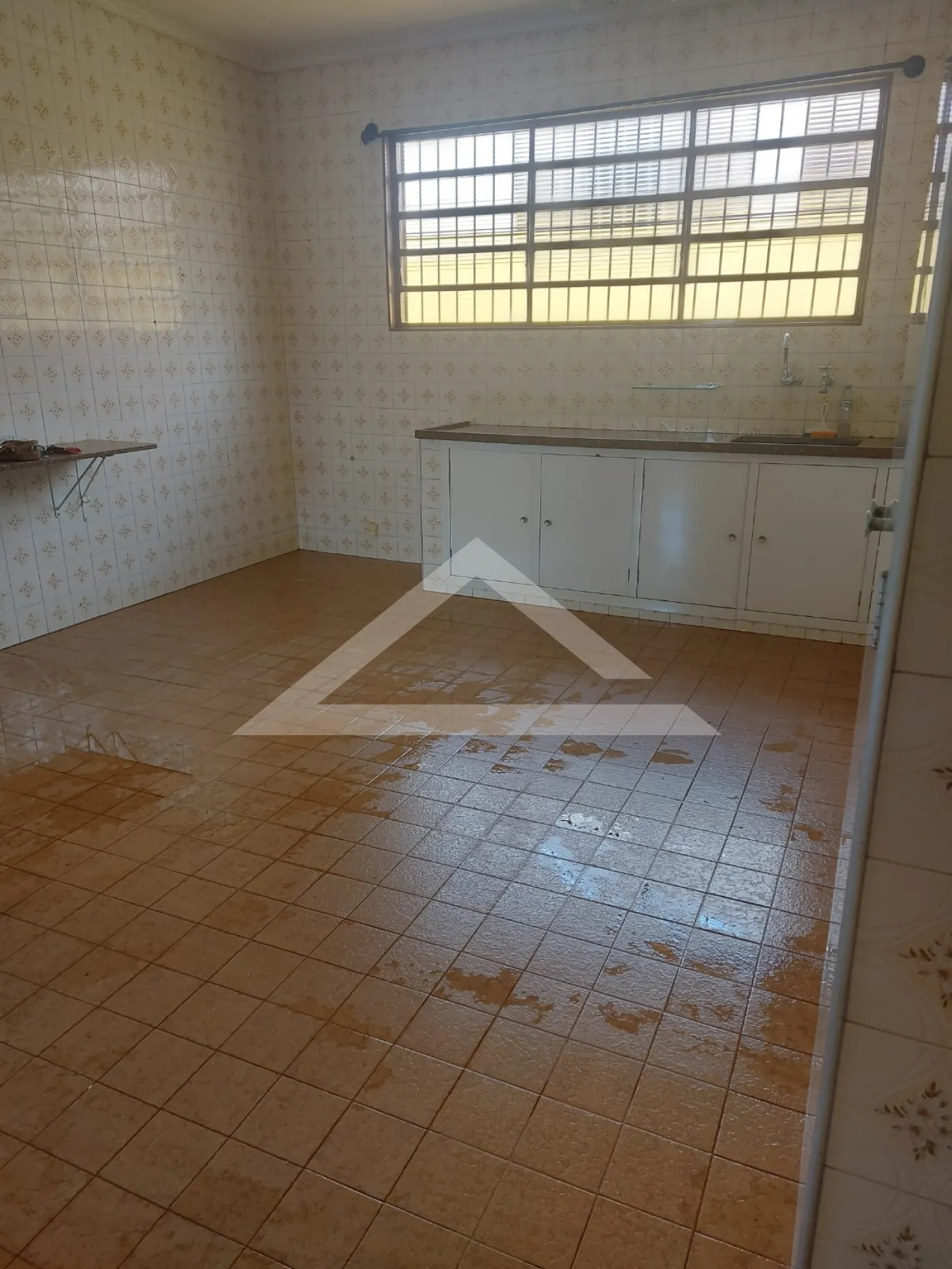 Comprar Casa / Sobrado Padr&atilde;o em Ribeir&atilde;o Preto R$ 430.000,00 - Foto 2