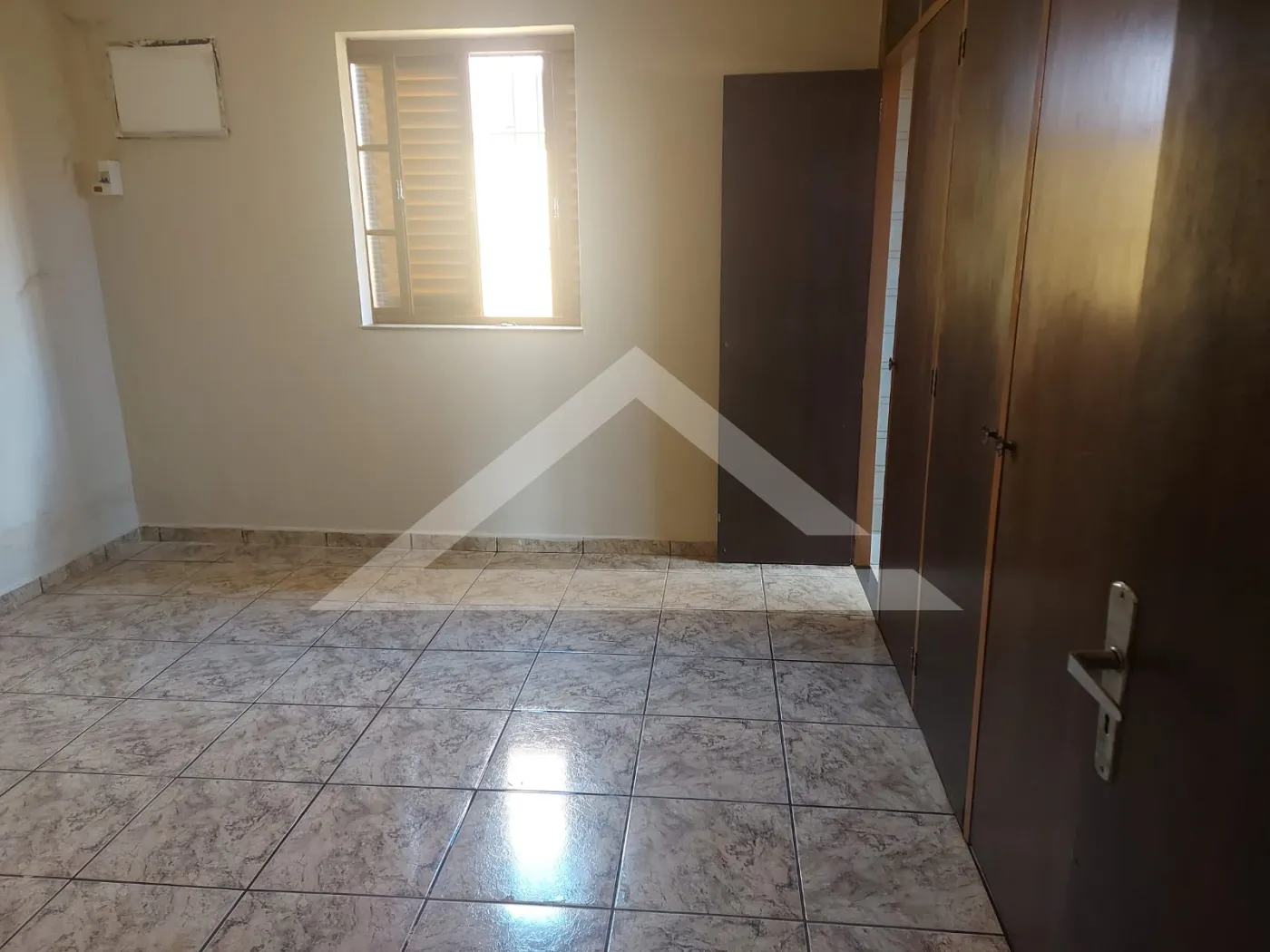 Comprar Casa / Sobrado Padr&atilde;o em Ribeir&atilde;o Preto R$ 430.000,00 - Foto 11