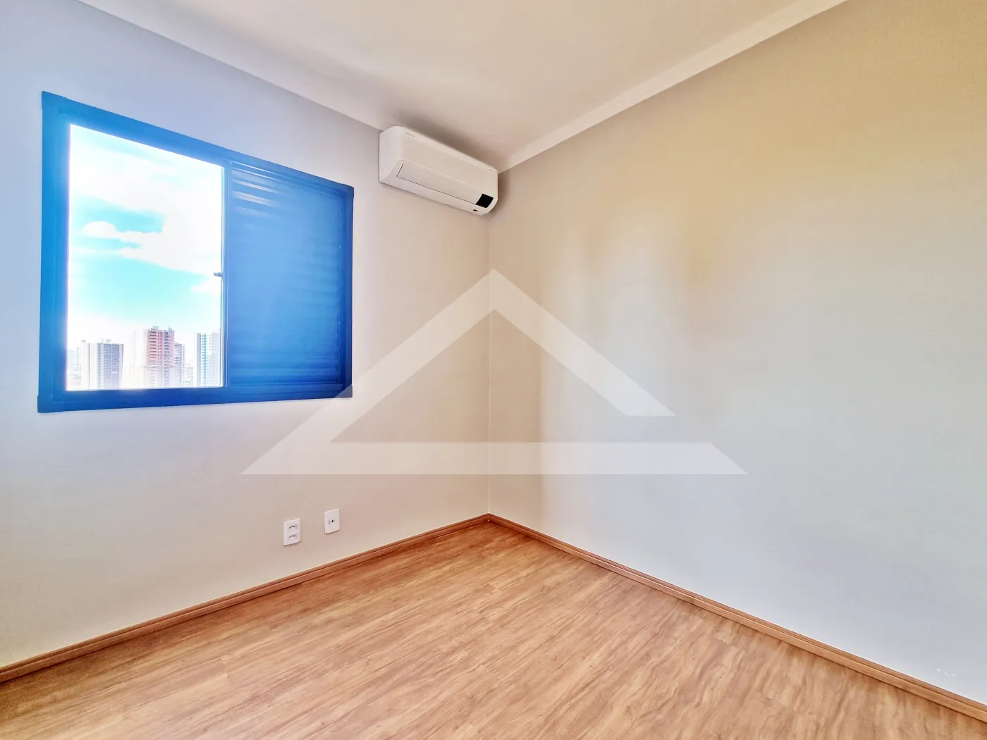 Alugar Apartamento / Padr&atilde;o em Ribeir&atilde;o Preto R$ 2.250,00 - Foto 11