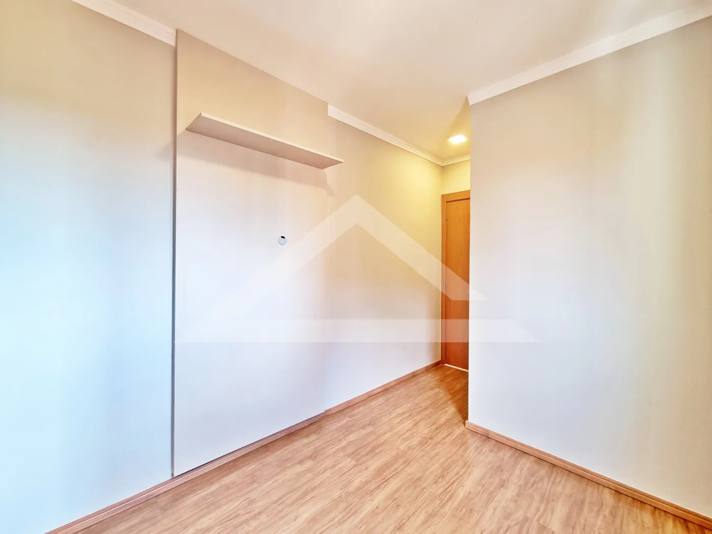 Alugar Apartamento / Padr&atilde;o em Ribeir&atilde;o Preto R$ 2.250,00 - Foto 15