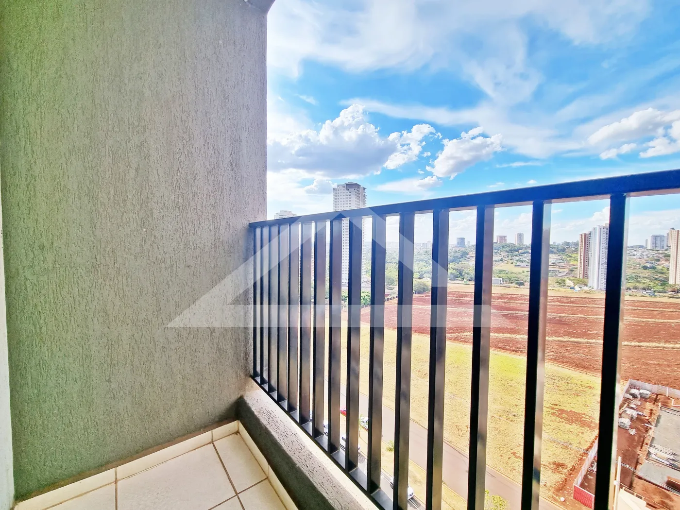 Alugar Apartamento / Padr&atilde;o em Ribeir&atilde;o Preto R$ 2.250,00 - Foto 17