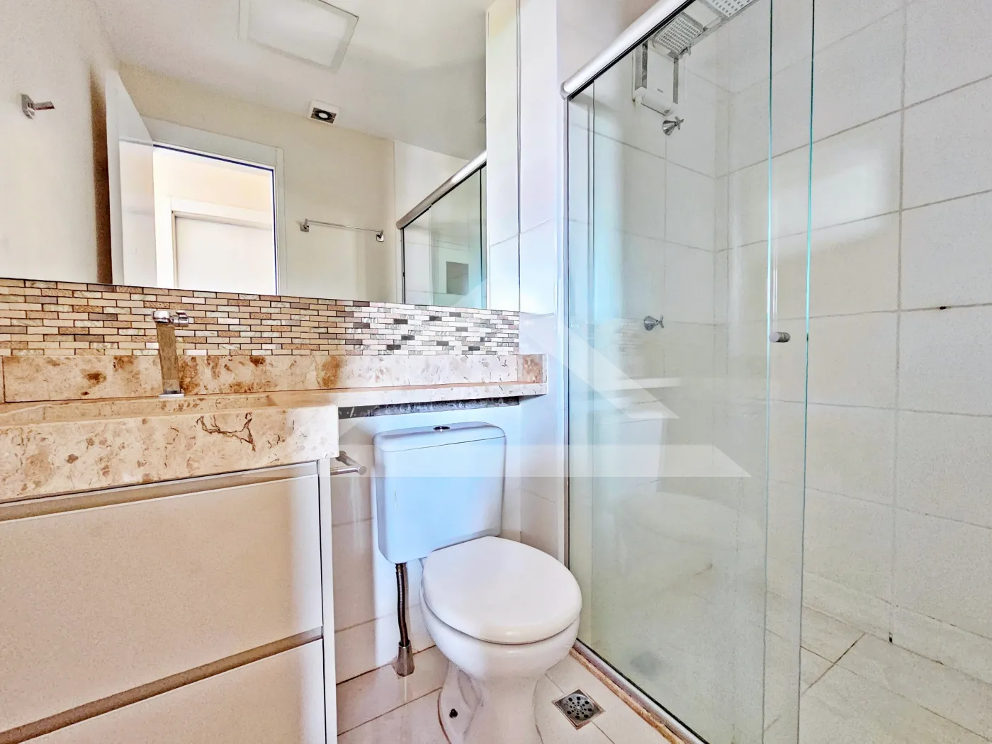 Alugar Apartamento / Padr&atilde;o em Ribeir&atilde;o Preto R$ 1.400,00 - Foto 11