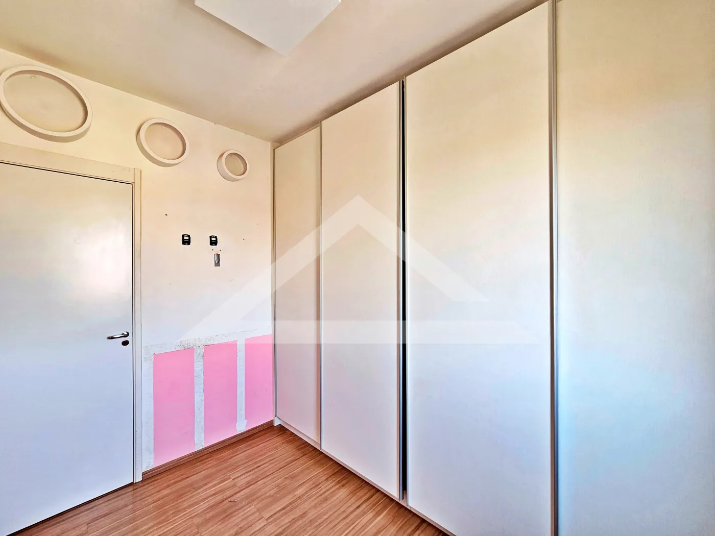 Alugar Apartamento / Padr&atilde;o em Ribeir&atilde;o Preto R$ 1.400,00 - Foto 14