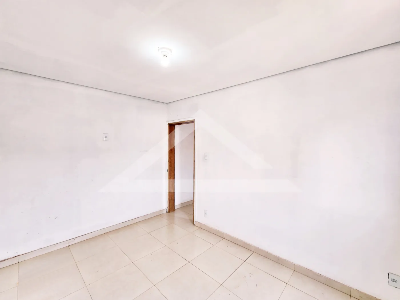 Alugar Casa / Sobrado Padr&atilde;o em Ribeir&atilde;o Preto R$ 2.000,00 - Foto 15