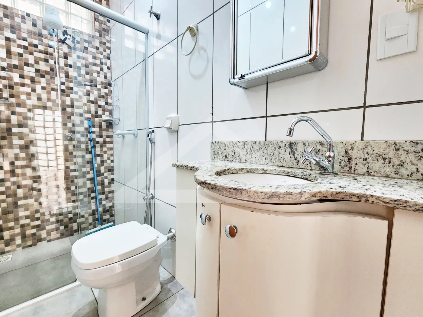 Alugar Casa / Sobrado Padr&atilde;o em Ribeir&atilde;o Preto R$ 2.000,00 - Foto 7