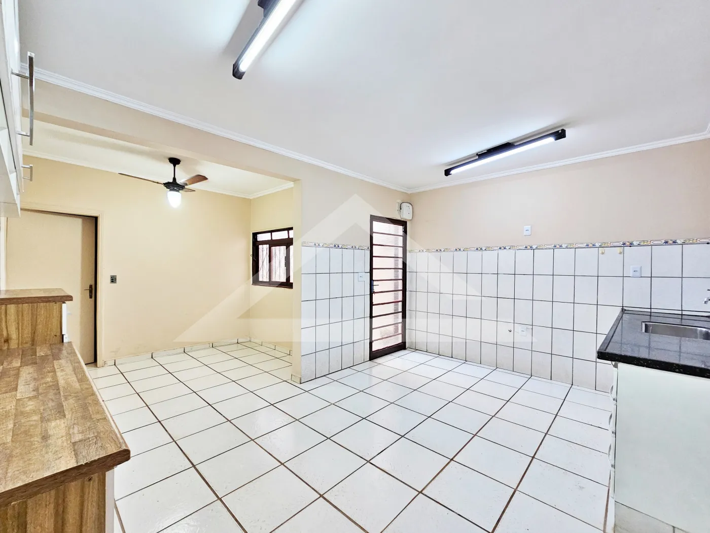 Alugar Casa / T&eacute;rrea Padr&atilde;o em Ribeir&atilde;o Preto R$ 2.700,00 - Foto 5