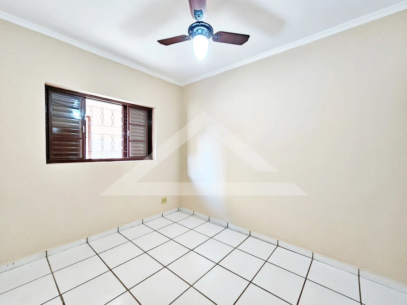 Alugar Casa / T&eacute;rrea Padr&atilde;o em Ribeir&atilde;o Preto R$ 2.700,00 - Foto 7