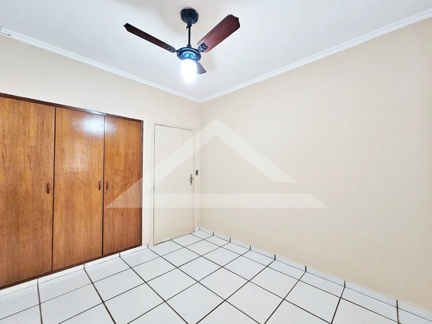 Alugar Casa / T&eacute;rrea Padr&atilde;o em Ribeir&atilde;o Preto R$ 2.700,00 - Foto 8