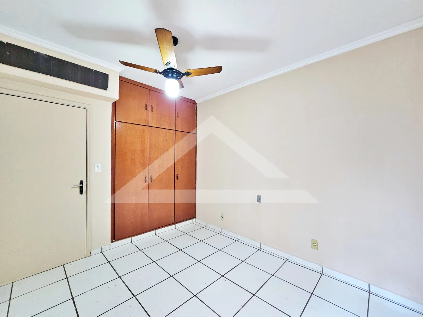 Alugar Casa / T&eacute;rrea Padr&atilde;o em Ribeir&atilde;o Preto R$ 2.700,00 - Foto 10