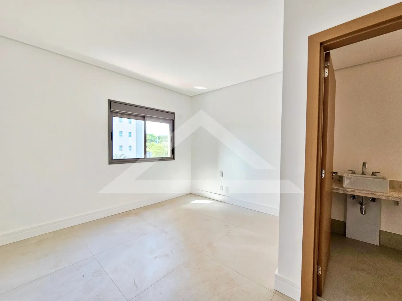 Alugar Apartamento / Padr&atilde;o em Ribeir&atilde;o Preto R$ 13.000,00 - Foto 8