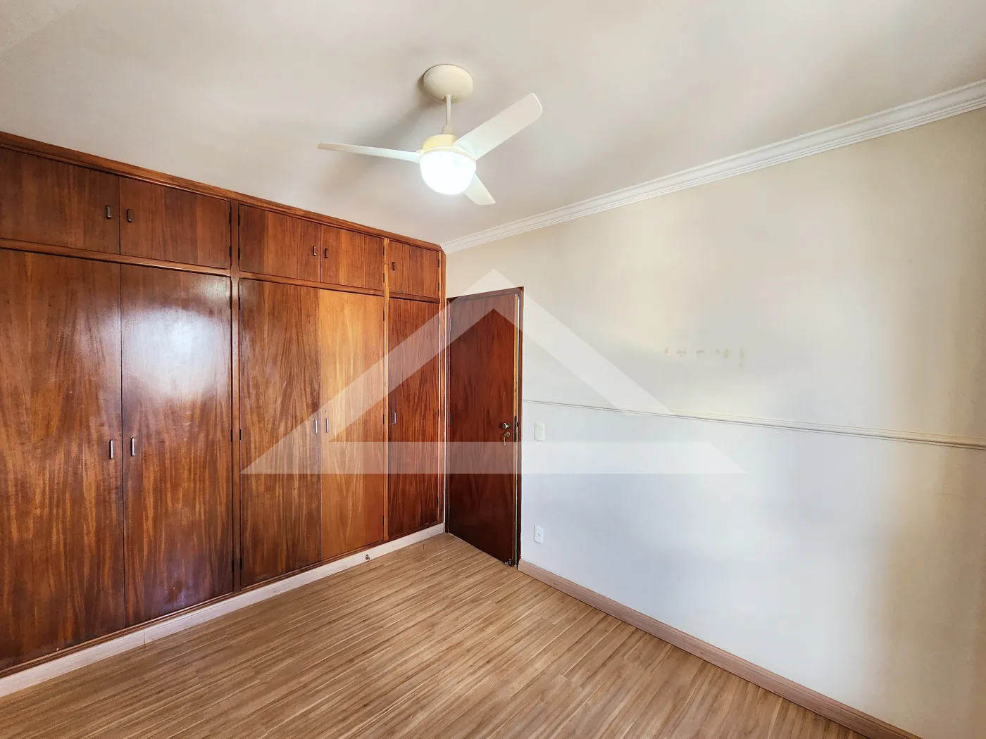 Alugar Apartamento / Padr&atilde;o em Ribeir&atilde;o Preto R$ 2.900,00 - Foto 15