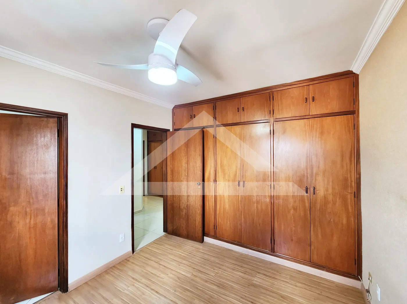 Alugar Apartamento / Padr&atilde;o em Ribeir&atilde;o Preto R$ 2.900,00 - Foto 17