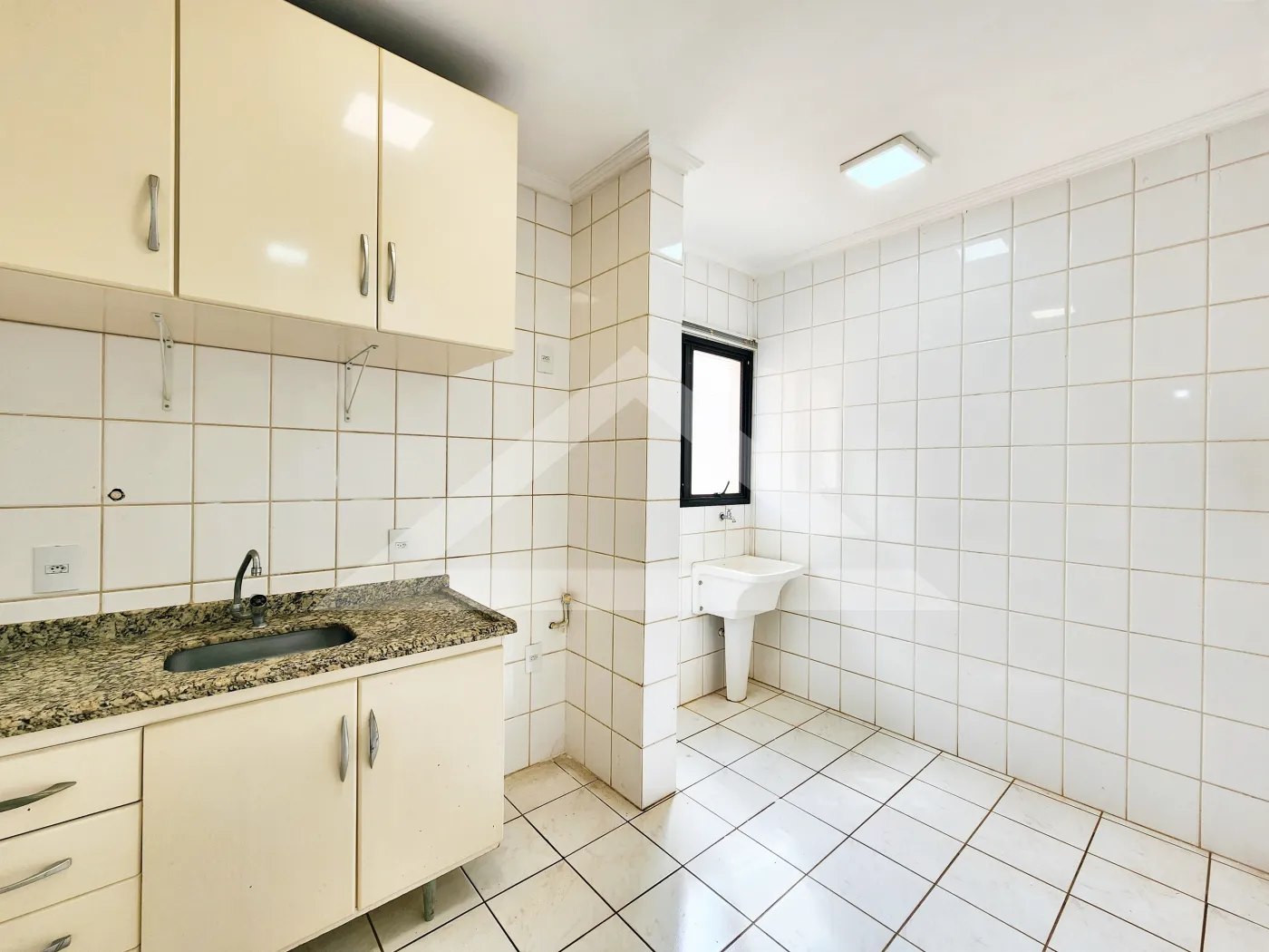 Comprar Apartamento / Padr&atilde;o em Ribeir&atilde;o Preto R$ 280.000,00 - Foto 4