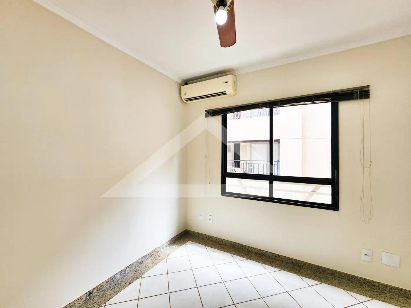 Comprar Apartamento / Padr&atilde;o em Ribeir&atilde;o Preto R$ 280.000,00 - Foto 2