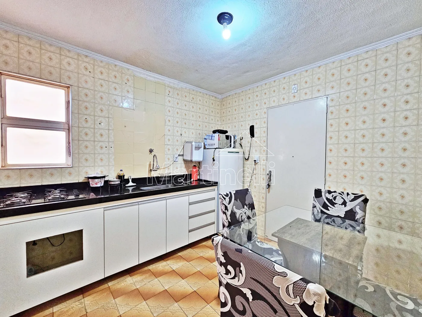 Alugar Apartamento / Padr&atilde;o em Ribeir&atilde;o Preto R$ 1.600,00 - Foto 4