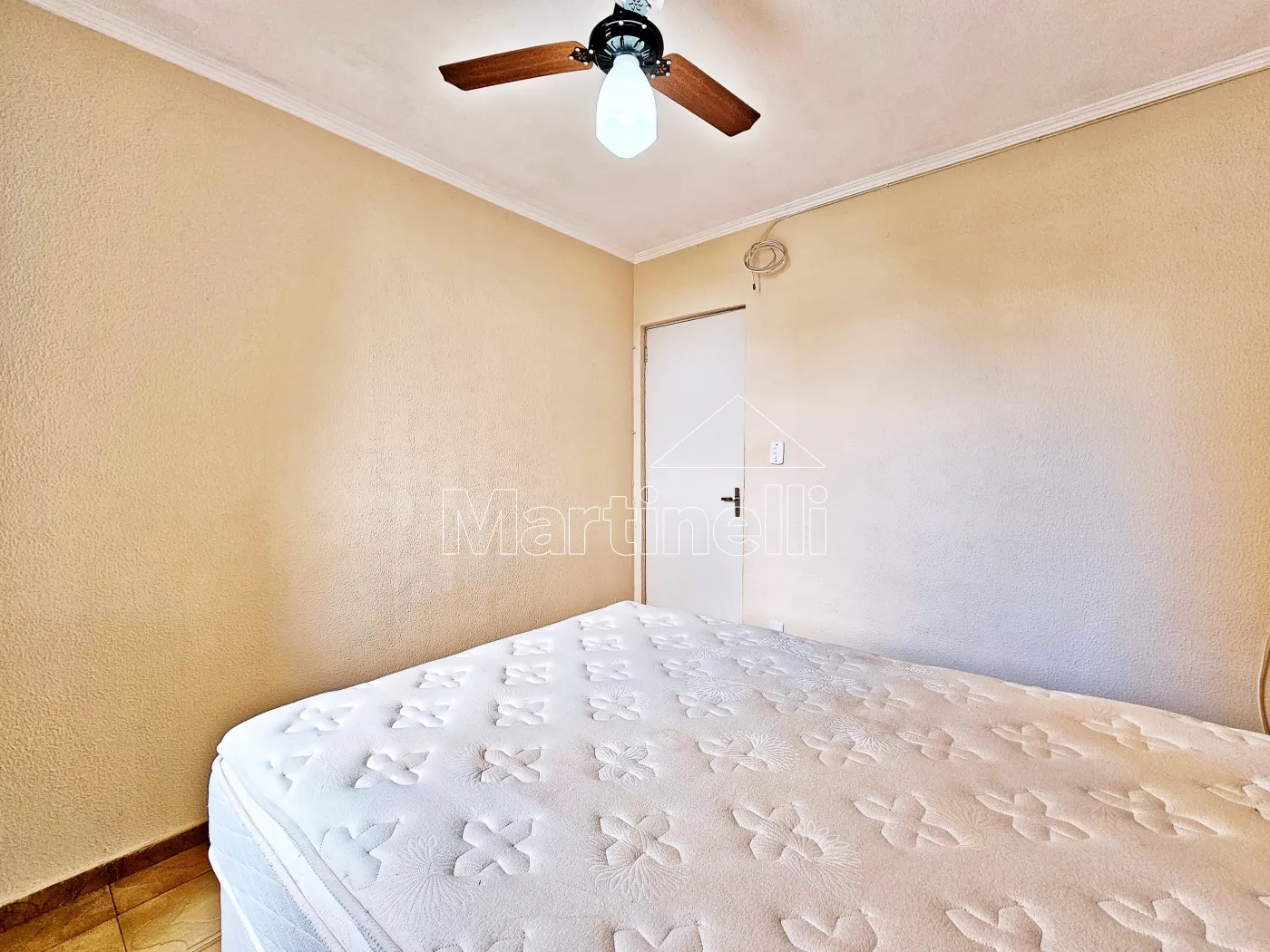 Alugar Apartamento / Padr&atilde;o em Ribeir&atilde;o Preto R$ 1.600,00 - Foto 13