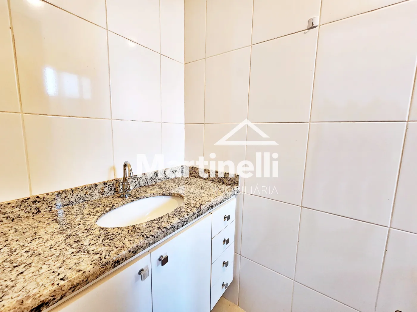 Alugar Apartamento / Padr&atilde;o em Ribeir&atilde;o Preto R$ 2.500,00 - Foto 15