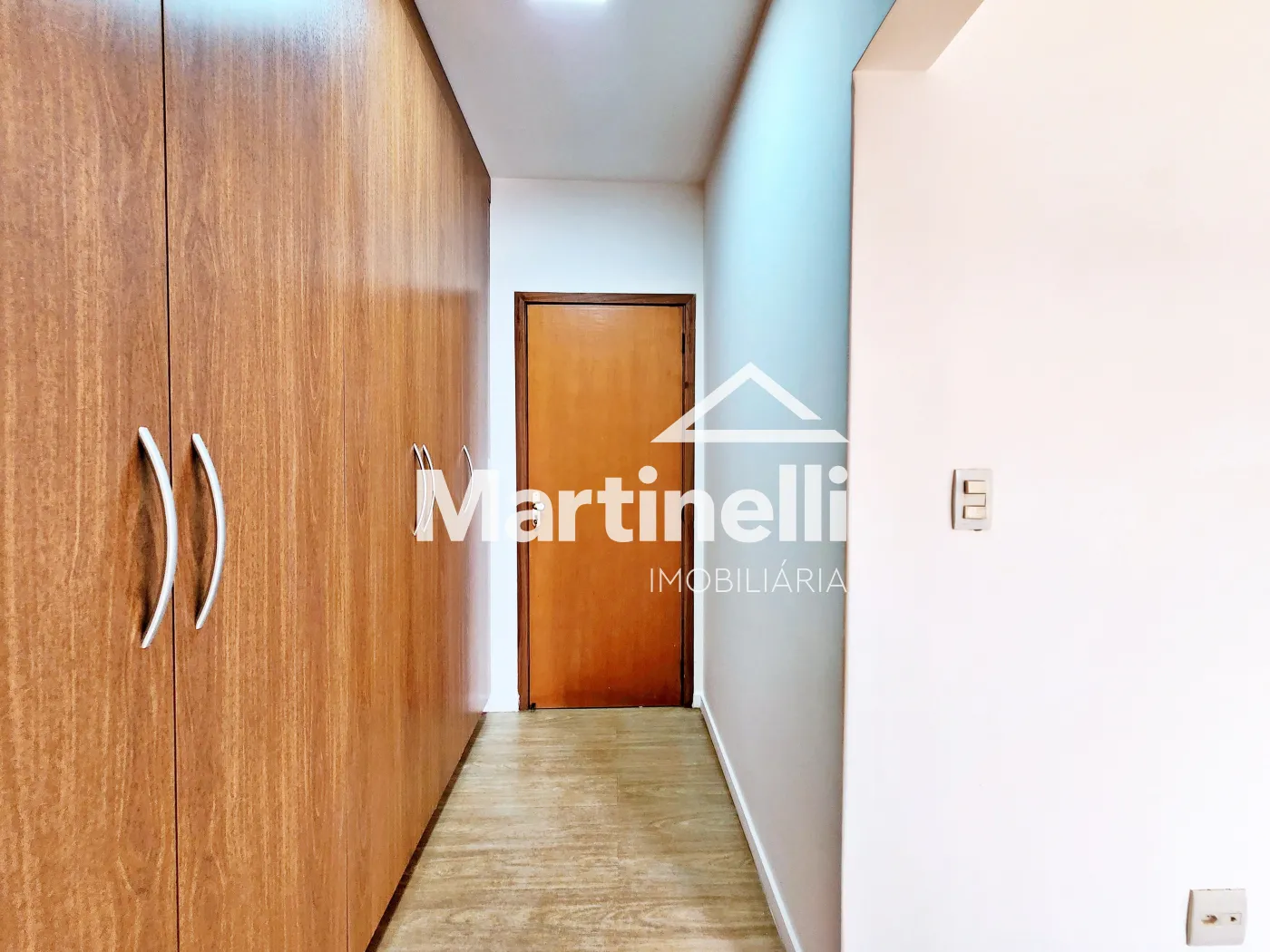 Alugar Apartamento / Padr&atilde;o em Ribeir&atilde;o Preto R$ 2.500,00 - Foto 17