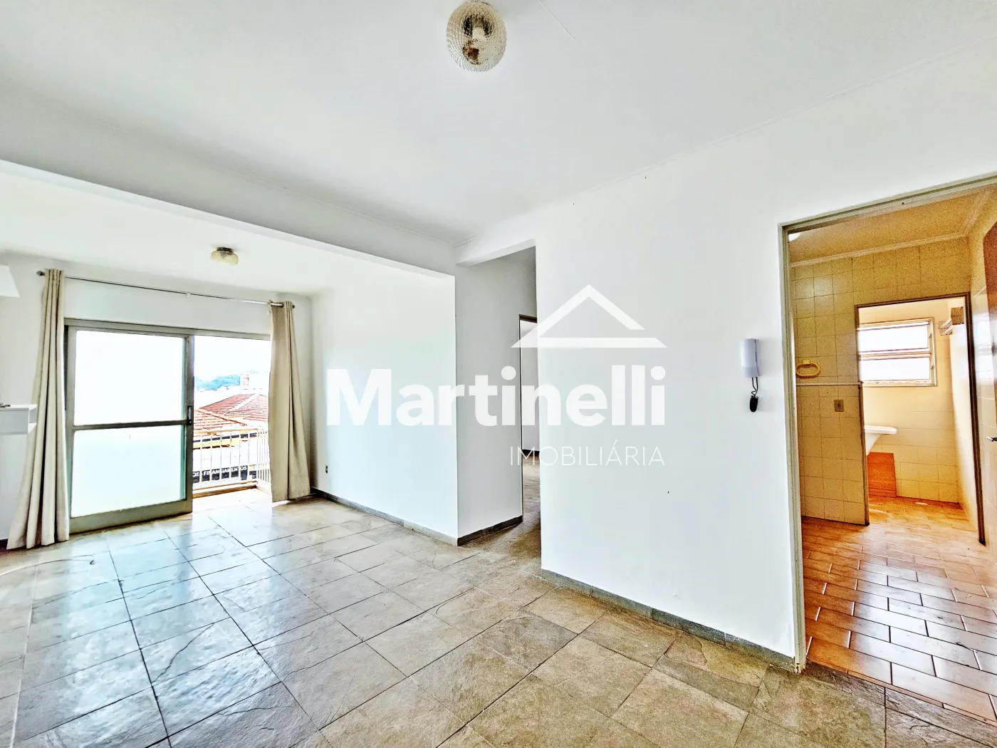 Alugar Apartamento / Padr&atilde;o em Ribeir&atilde;o Preto R$ 600,00 - Foto 1