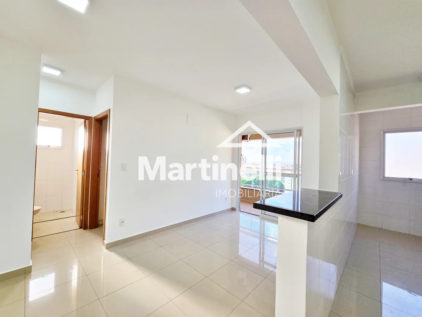 Alugar Apartamento / Padr&atilde;o em Ribeir&atilde;o Preto R$ 1.900,00 - Foto 4