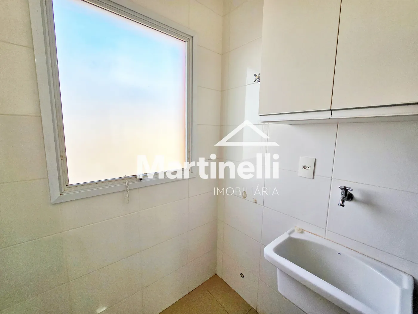 Alugar Apartamento / Padr&atilde;o em Ribeir&atilde;o Preto R$ 1.900,00 - Foto 8