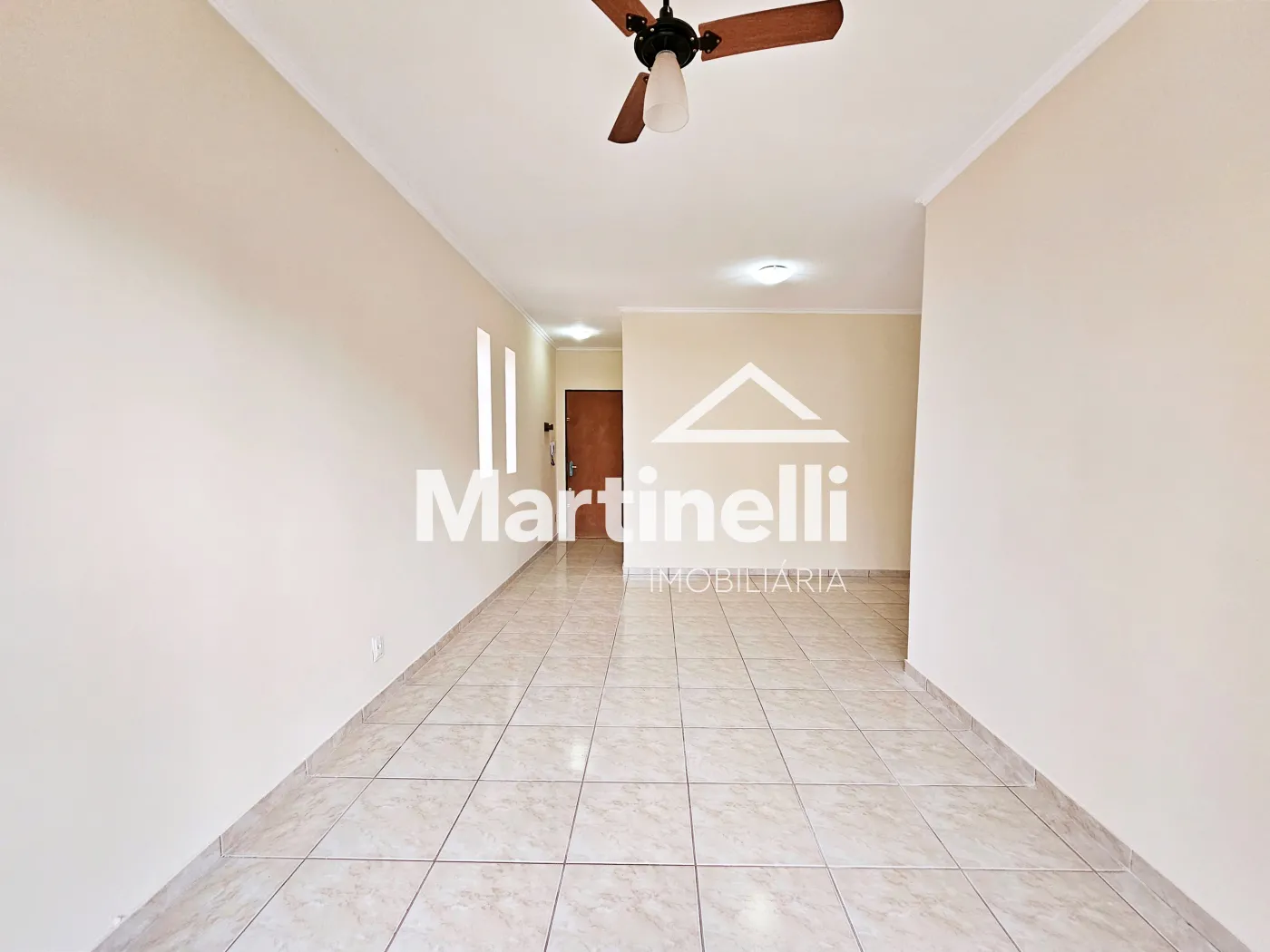 Alugar Apartamento / Padr&atilde;o em Ribeir&atilde;o Preto R$ 1.600,00 - Foto 3