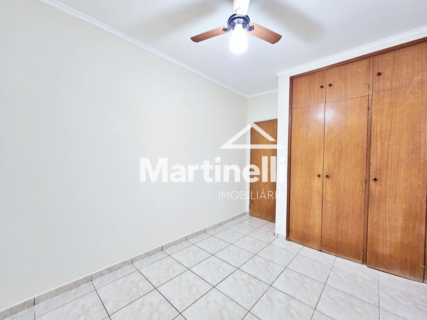 Alugar Apartamento / Padr&atilde;o em Ribeir&atilde;o Preto R$ 1.600,00 - Foto 13