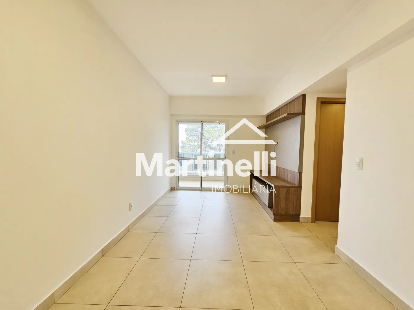 Alugar Apartamento / Padr&atilde;o em Ribeir&atilde;o Preto R$ 2.500,00 - Foto 2