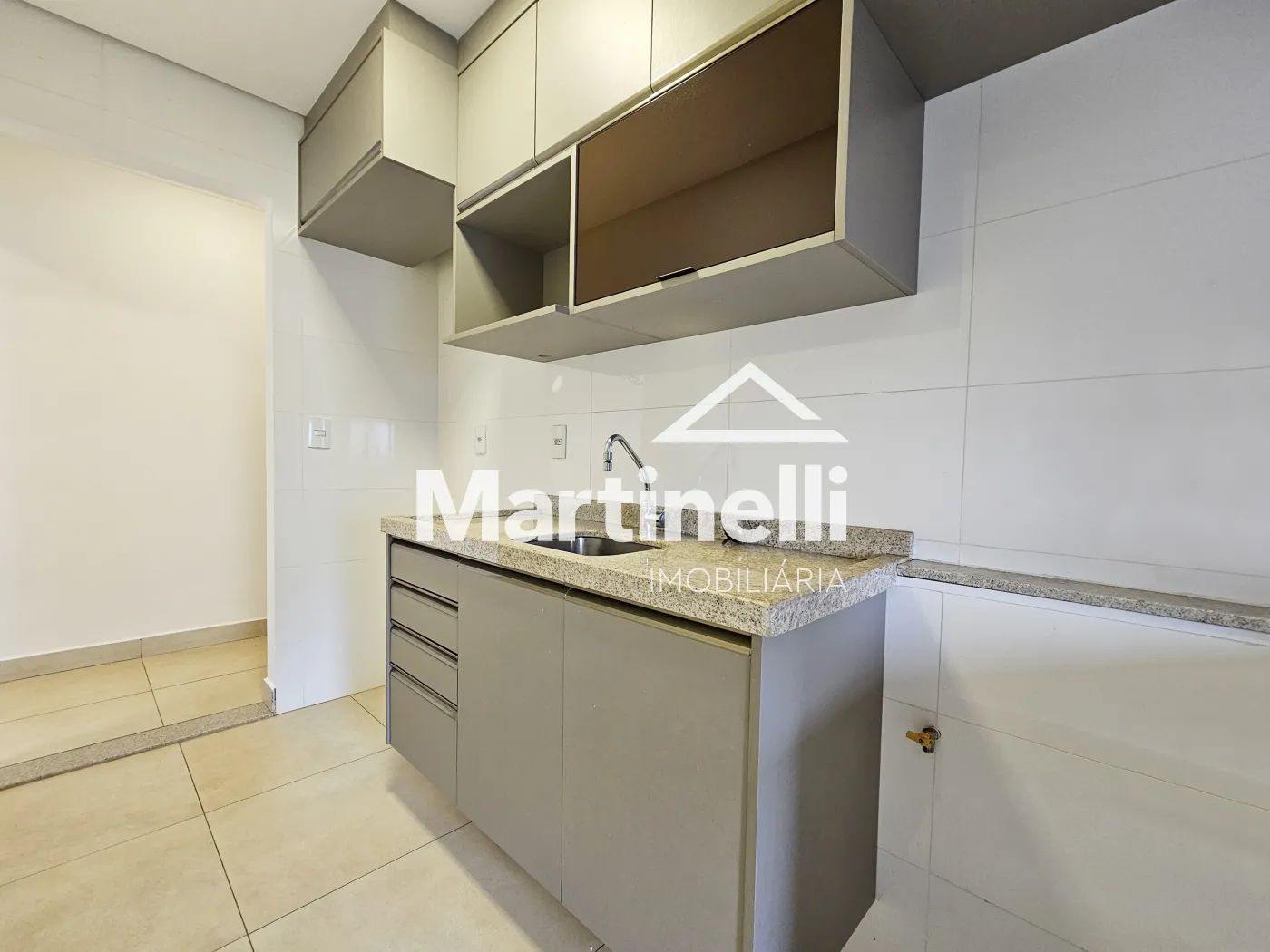 Alugar Apartamento / Padr&atilde;o em Ribeir&atilde;o Preto R$ 2.500,00 - Foto 5