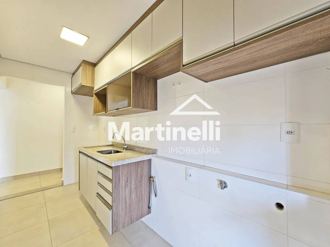 Alugar Apartamento / Padr&atilde;o em Ribeir&atilde;o Preto R$ 2.500,00 - Foto 5