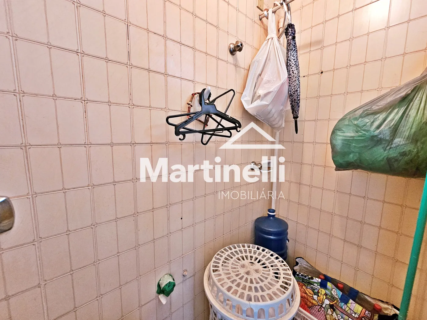 Alugar Apartamento / Padr&atilde;o em Ribeir&atilde;o Preto R$ 600,00 - Foto 15