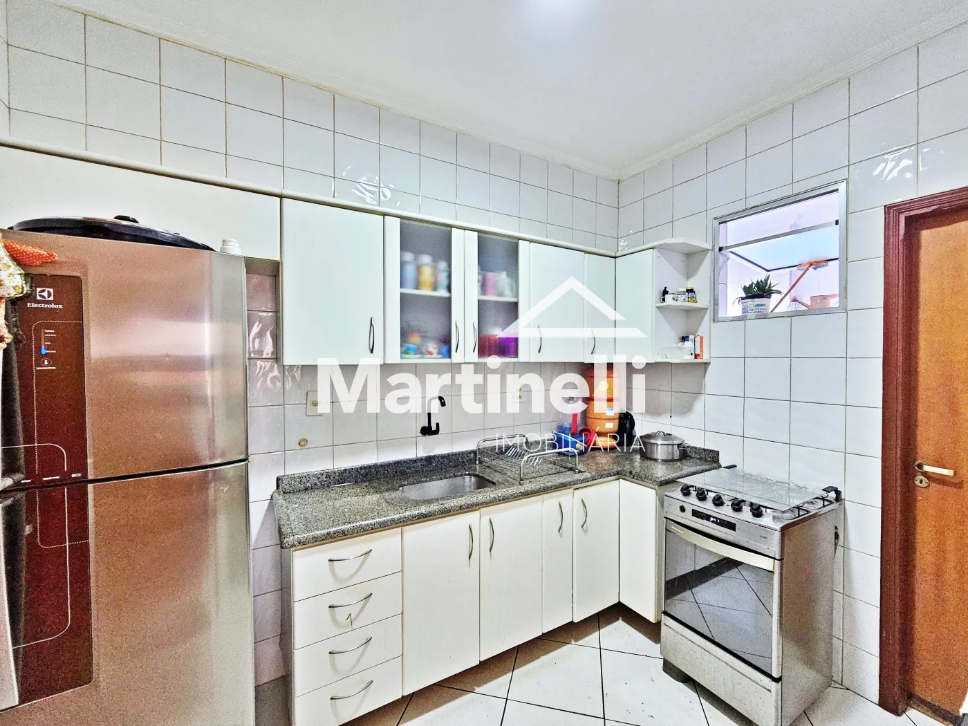 Alugar Apartamento / Padr&atilde;o em Ribeir&atilde;o Preto R$ 1.300,00 - Foto 5