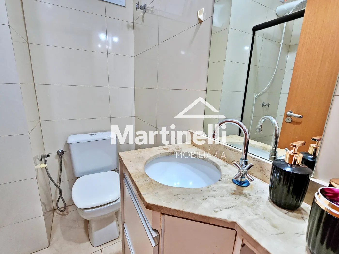 Alugar Apartamento / Padr&atilde;o em Ribeir&atilde;o Preto R$ 2.400,00 - Foto 5