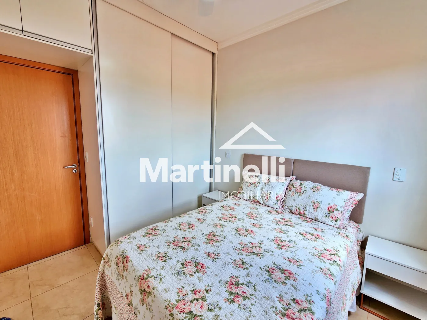 Alugar Apartamento / Padr&atilde;o em Ribeir&atilde;o Preto R$ 2.400,00 - Foto 9