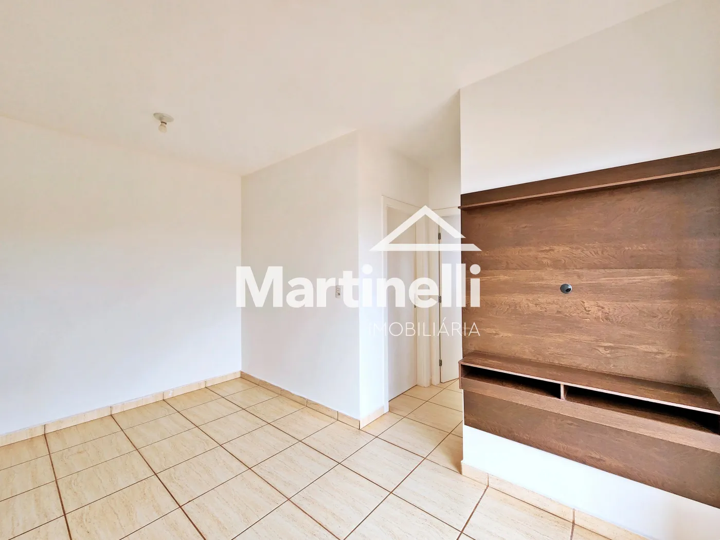 Alugar Apartamento / Padr&atilde;o em Ribeir&atilde;o Preto R$ 1.100,00 - Foto 3