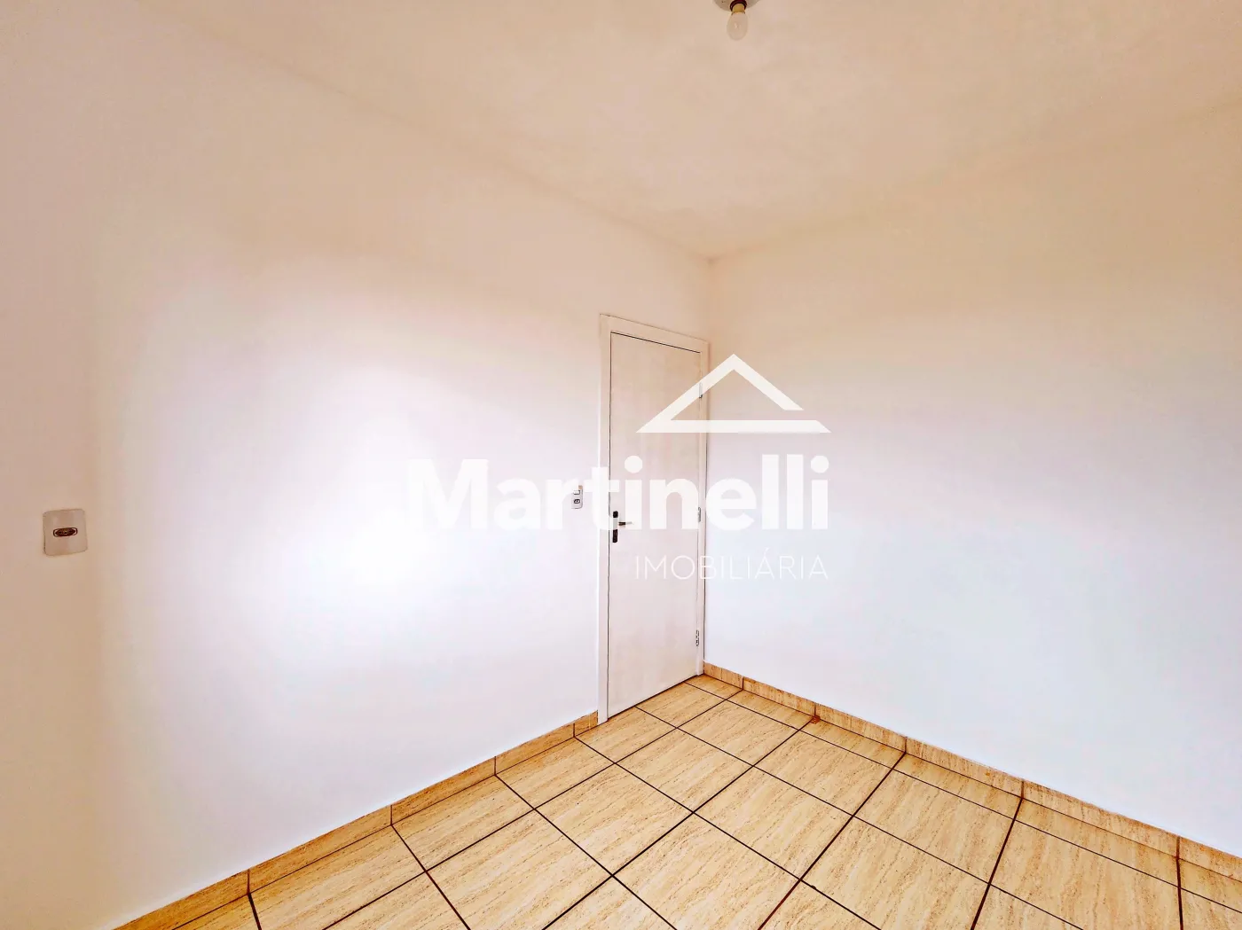 Alugar Apartamento / Padr&atilde;o em Ribeir&atilde;o Preto R$ 1.100,00 - Foto 11