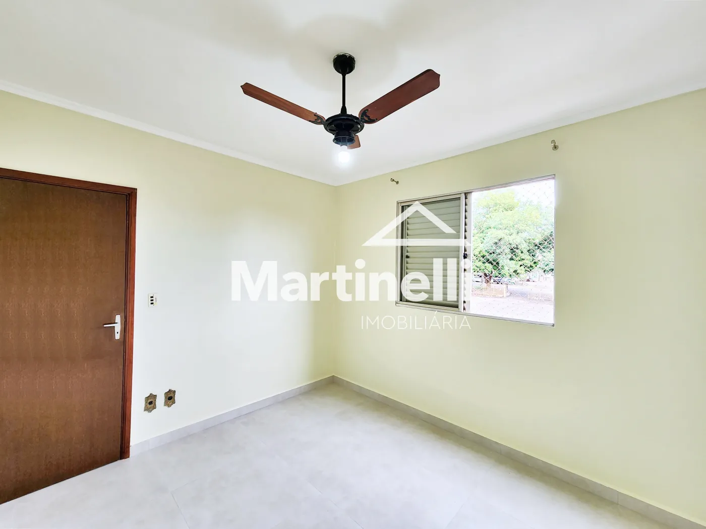 Alugar Apartamento / Padr&atilde;o em Ribeir&atilde;o Preto R$ 900,00 - Foto 11