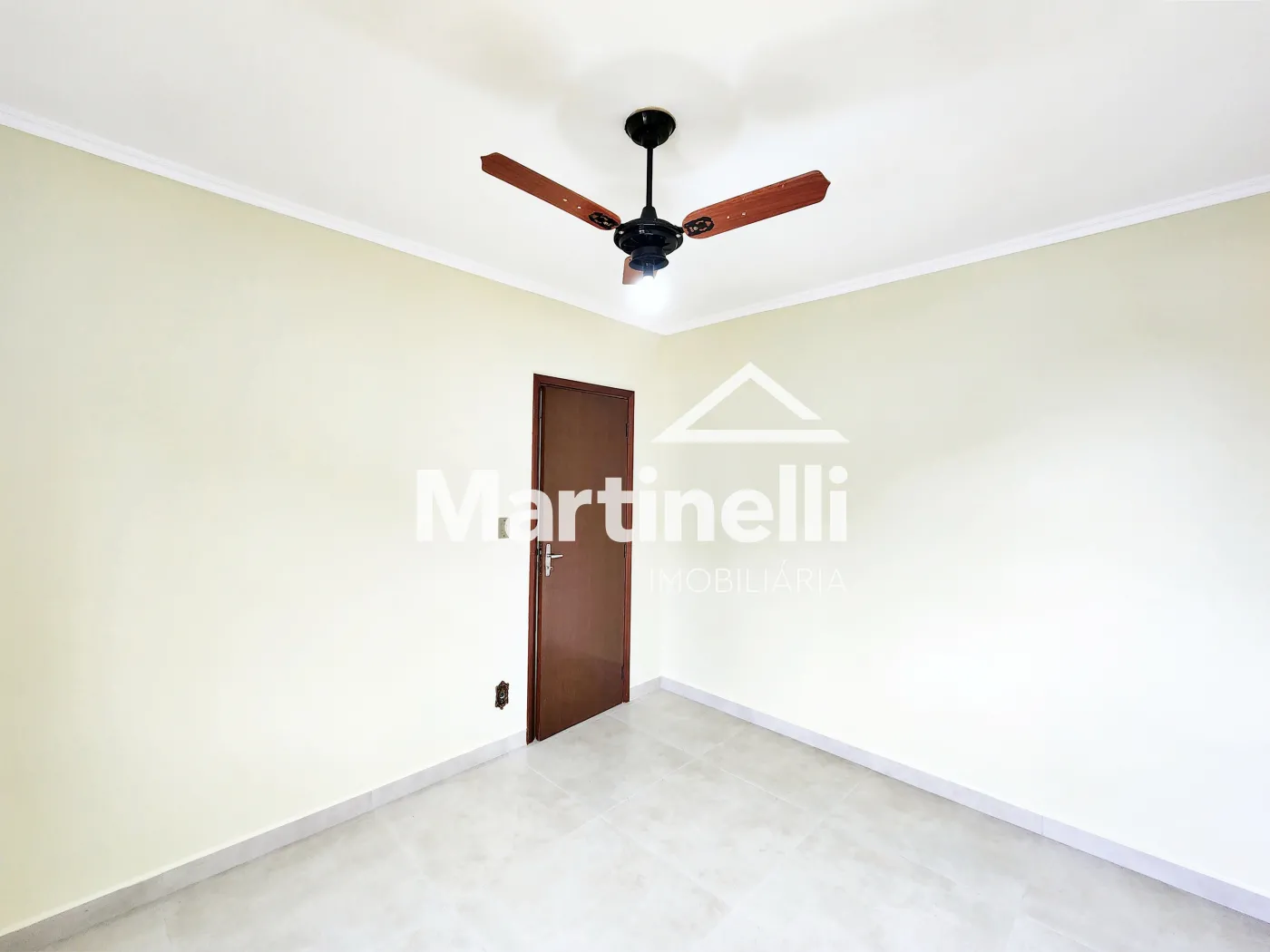 Alugar Apartamento / Padr&atilde;o em Ribeir&atilde;o Preto R$ 900,00 - Foto 15